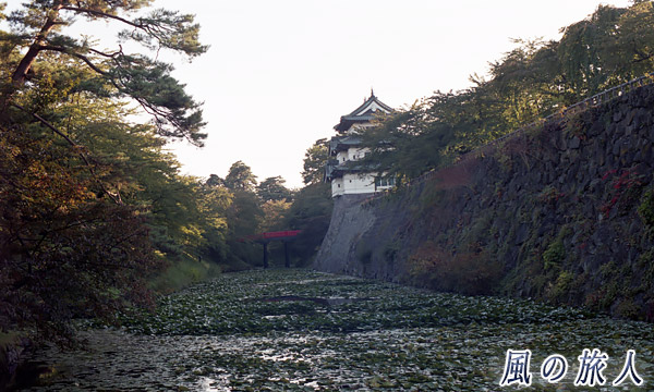 弘前城のお堀　東北ツーリングの写真