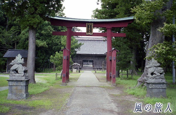 新潟　佐渡島　日吉神社の狛犬の写真