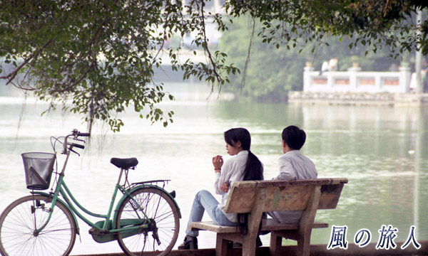 ベトナム　ハノイ　ホアンキエム湖の写真