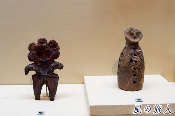 東京国立博物館　収蔵品　不思議な形の土偶の写真